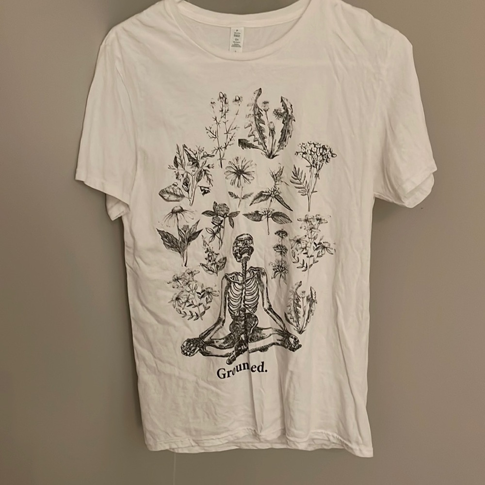 Tee
